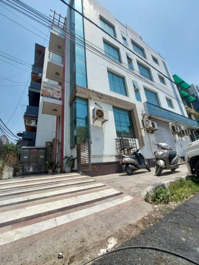 Hotel Park Pride Pitampura New Delhi, Couple Friendly ภายนอก รูปภาพ