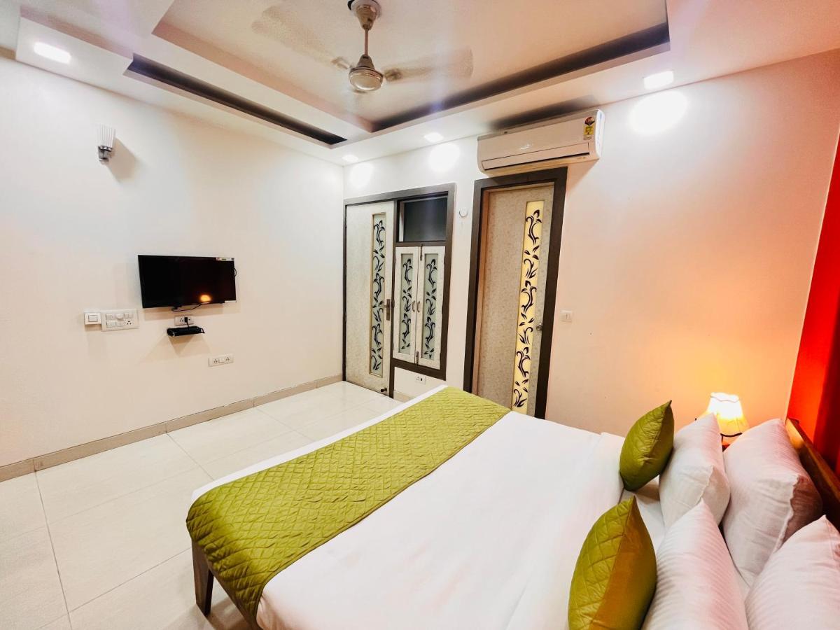 Hotel Park Pride Pitampura New Delhi, Couple Friendly ภายนอก รูปภาพ