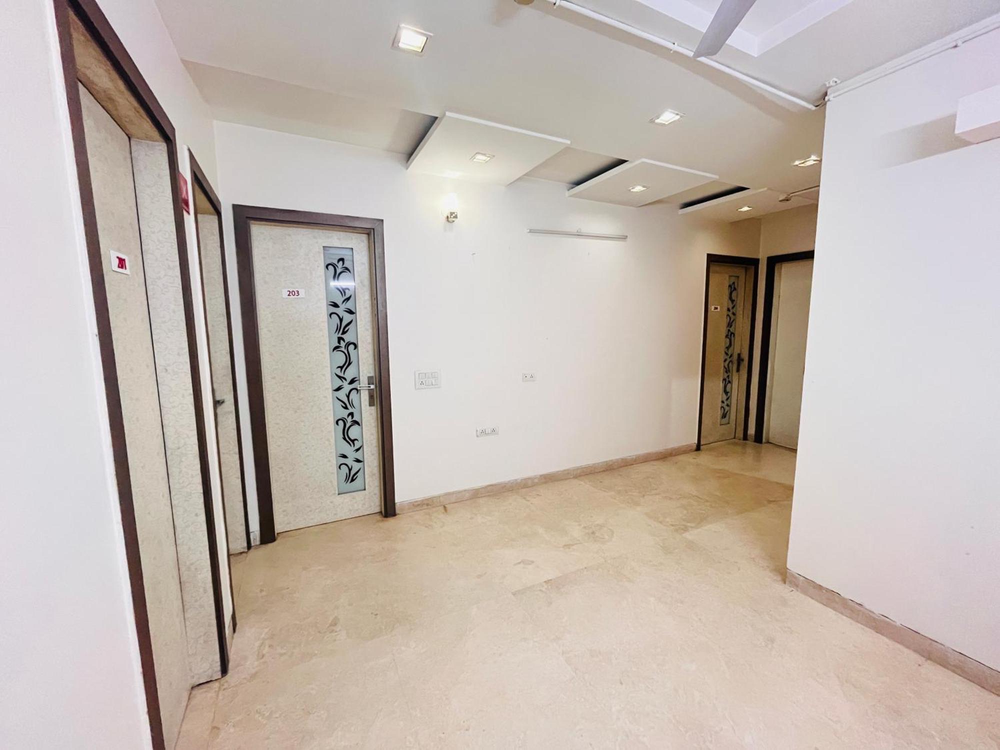 Hotel Park Pride Pitampura New Delhi, Couple Friendly ภายนอก รูปภาพ