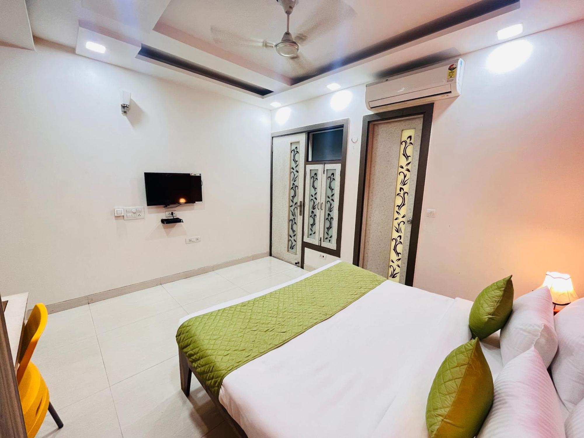 Hotel Park Pride Pitampura New Delhi, Couple Friendly ภายนอก รูปภาพ
