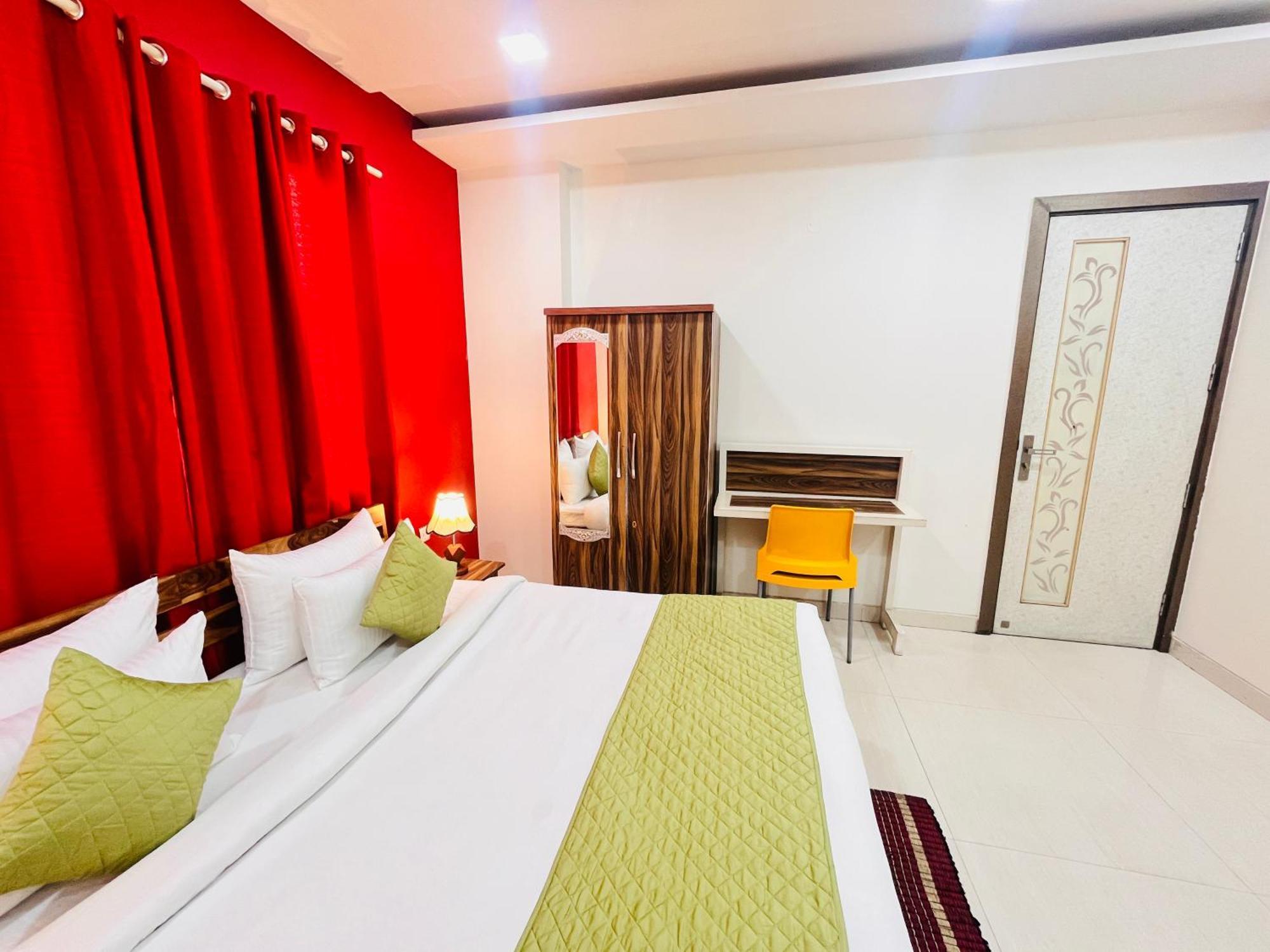 Hotel Park Pride Pitampura New Delhi, Couple Friendly ภายนอก รูปภาพ